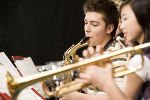 Junge Blas-MusikerInnen spielen © Land Steiermark - Konservatorium